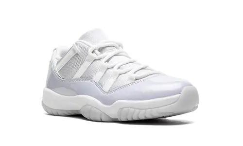 Air Jordan 11 AIR JORDAN 11 LOW WMNS 'Pure Violet'