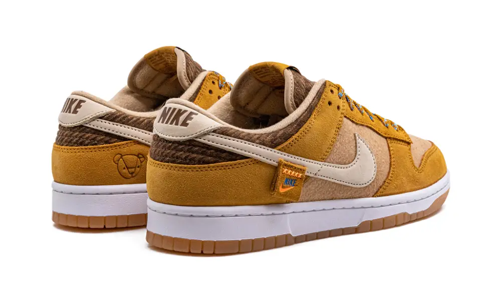 Nike Dunk Dunk Low SE 'Teddy Bear Praline' 