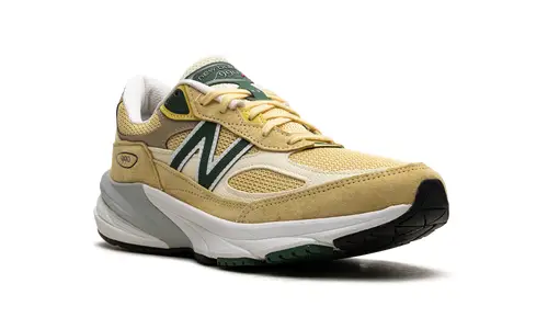 New Balance 990 990 'Pale Yellow Forest Green' 