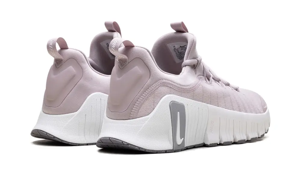 Nike Lifestyle Free Metcon 6 WMNS 'Platinum Violet'