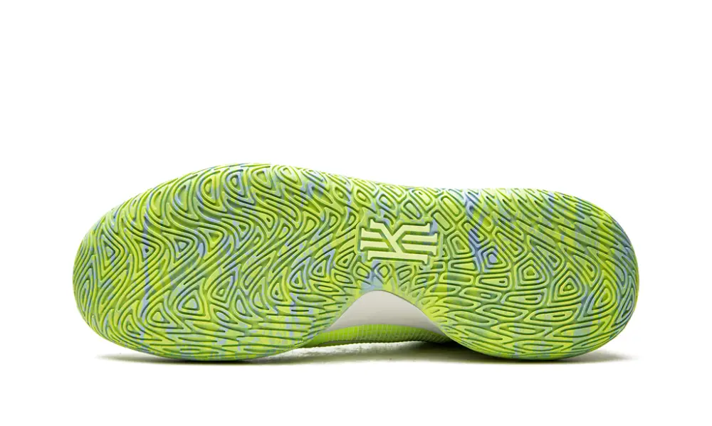 Nike Basketball Kyrie Flytrap IV 