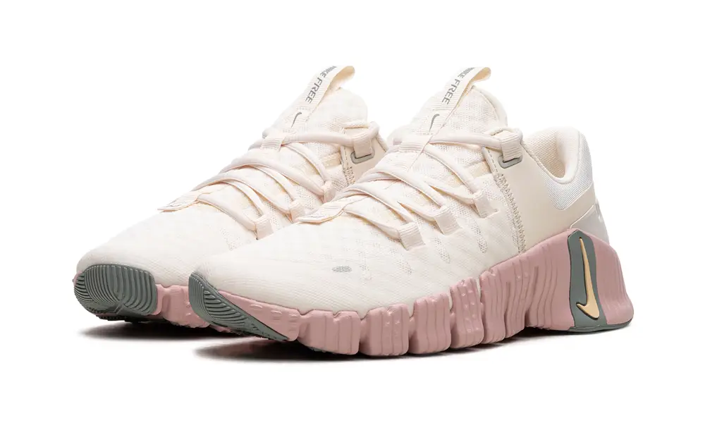 Nike Lifestyle FREE METCON 5 WMNS 'Pale Ivory' 
