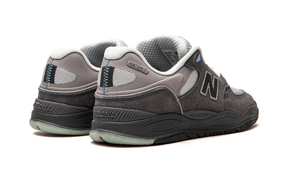 More New Balance 1010