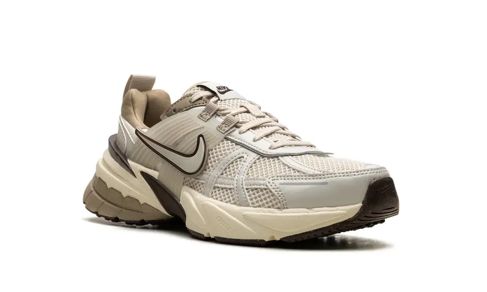 Nike Lifestyle V2K RUN WMNS 'Light Orewood Brown' 