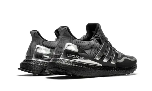 Adidas Ultraboost Ultraboost MTL 'Silver Metallic' 