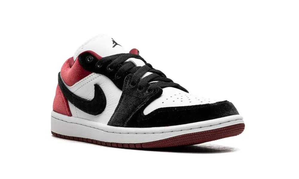 Air Jordan 1 Jordan 1 Low SE WMNS 'Velvet Black Toe'