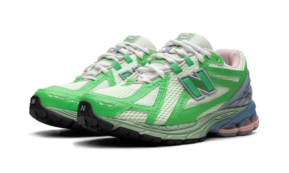 New Balance 1906R 1906R 'Green Astral Purple'