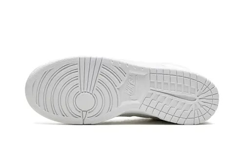 Nike Dunk Dunk Low 'Dove Street Market Triple White Velvet'