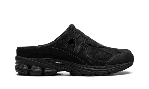 New Balance 2002R 2002R Mule 'Triple Black Pony Hair' 