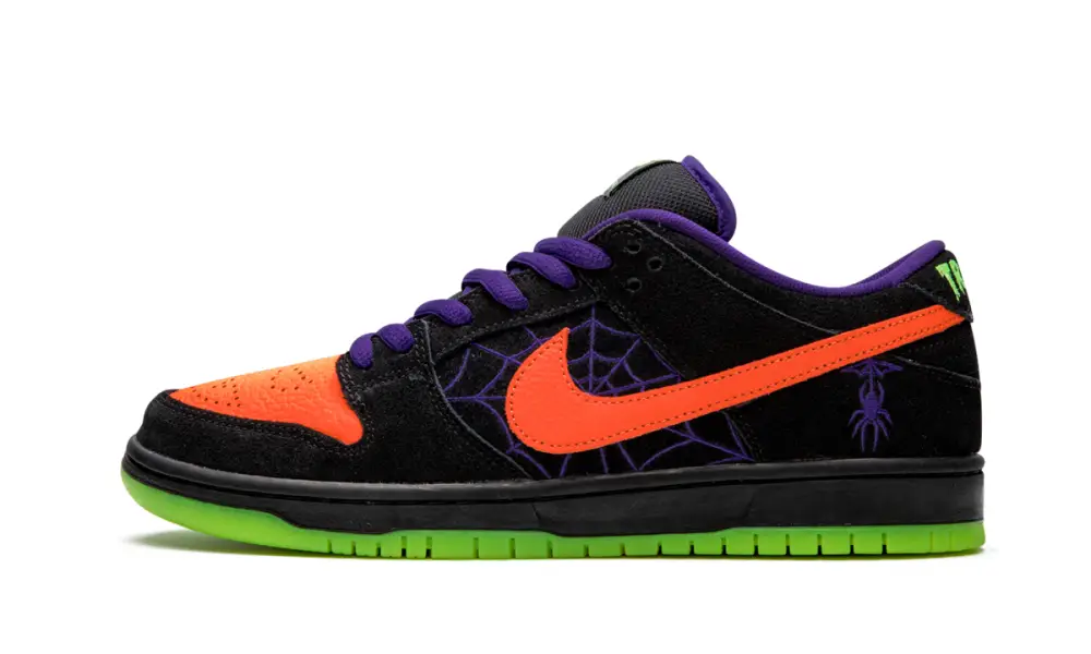 Nike Dunk SB Dunk Low 'Night of Mischief'