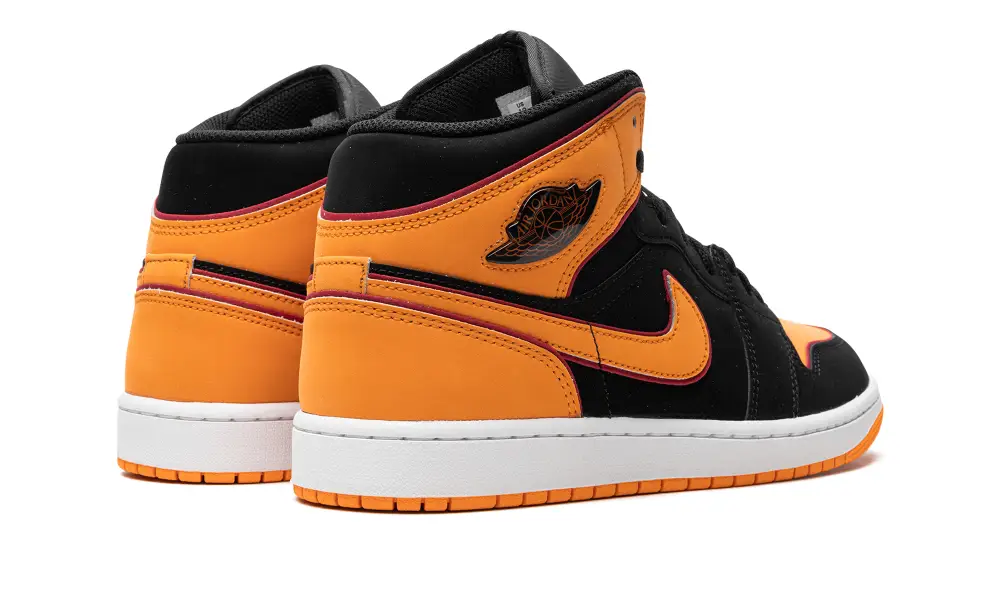 Air Jordan 1 Air Jordan 1 Mid 'Vivid Orange' 