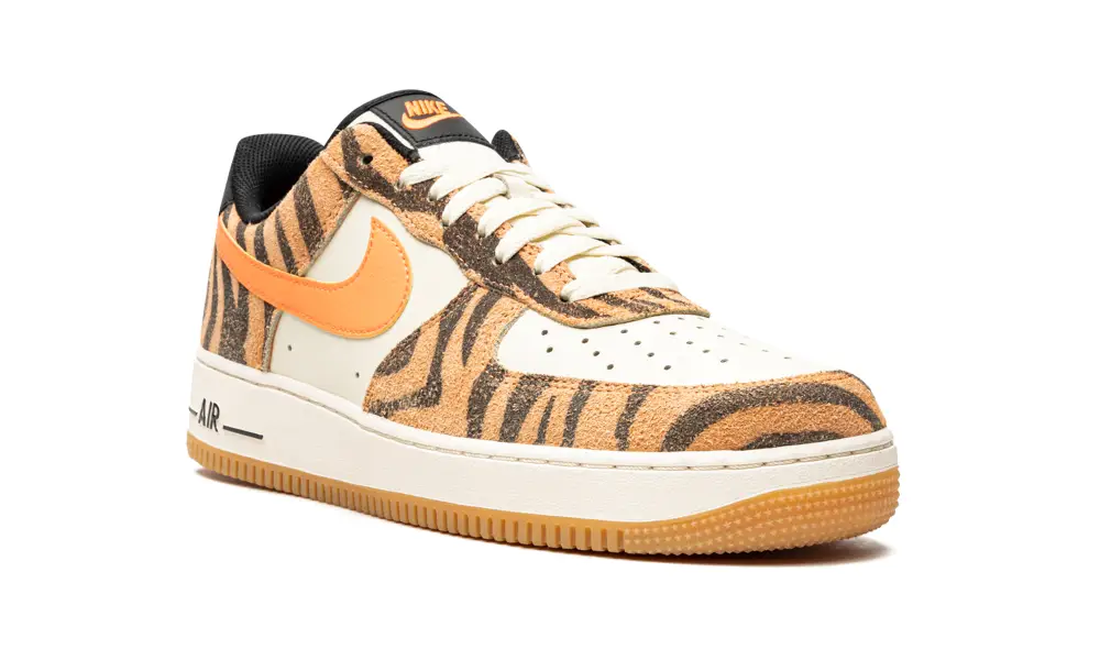 Nike Lifestyle Air Force 1 '07 PRM 'Daktari Stripes'