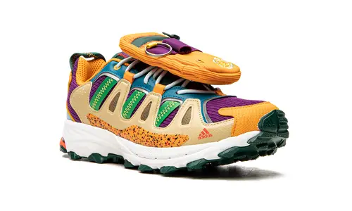 Adidas Superstar Superturf Adventure 'Sean Wotherspoon - Jiminy Cricket'