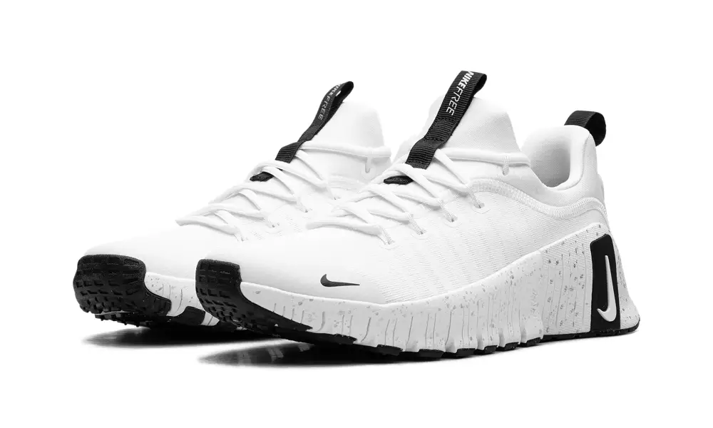 Nike Lifestyle Free Metcon 6 WMNS 'White Metallic Silver Light Smoke Grey Black' 