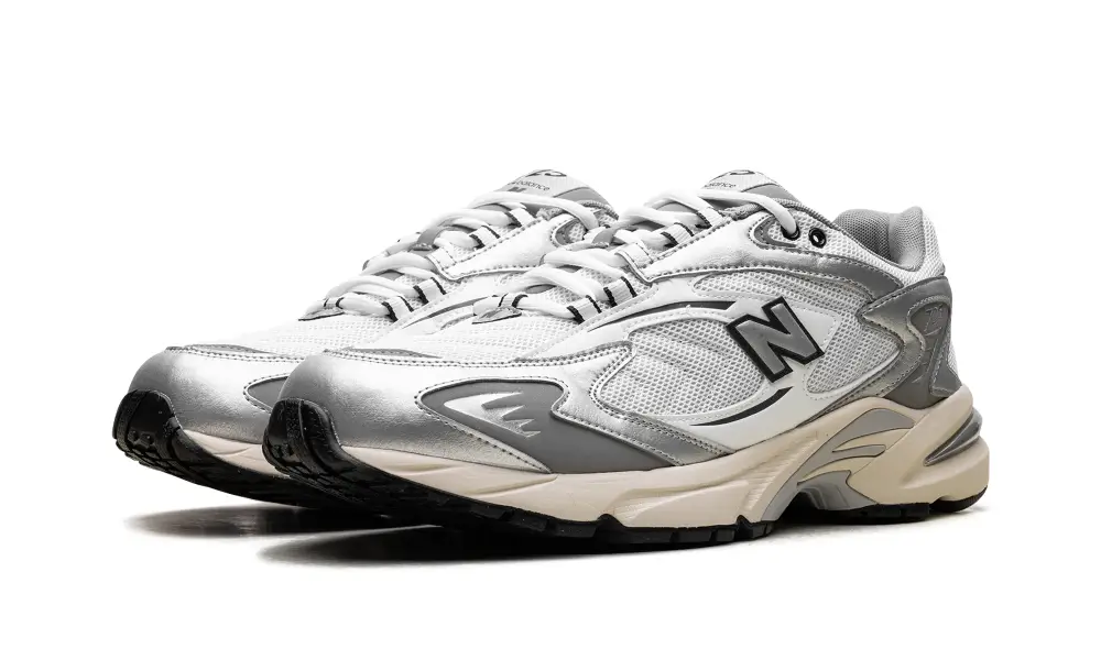 More New Balance 725v1 'Metallic Silver Slate Grey' 