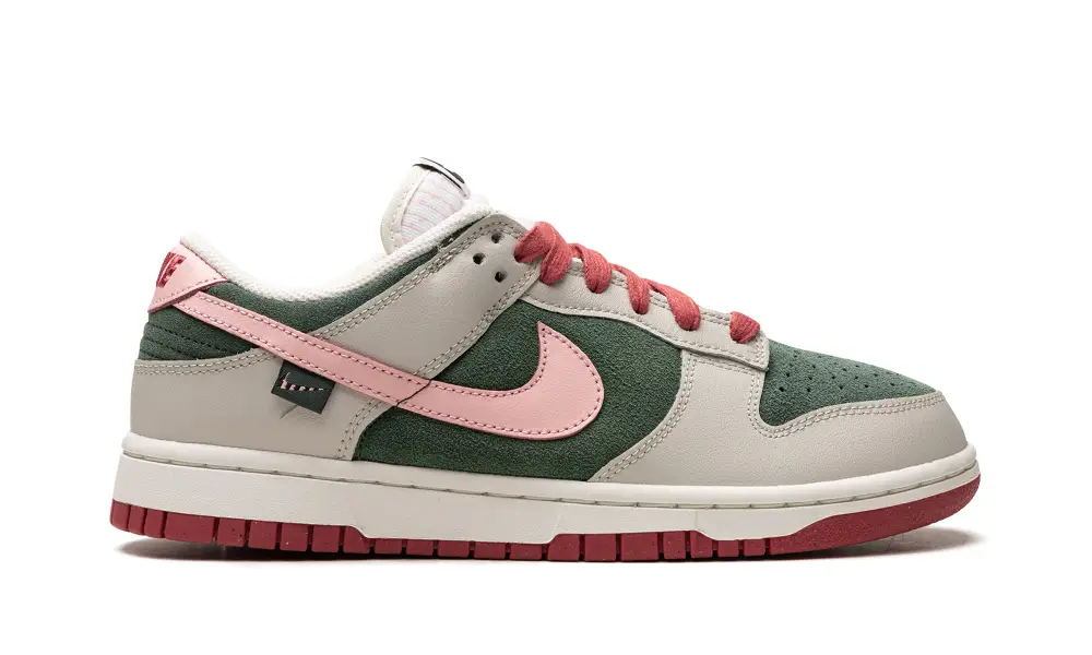Nike Dunk DUNK LO SE WMNS 'All Petals United'