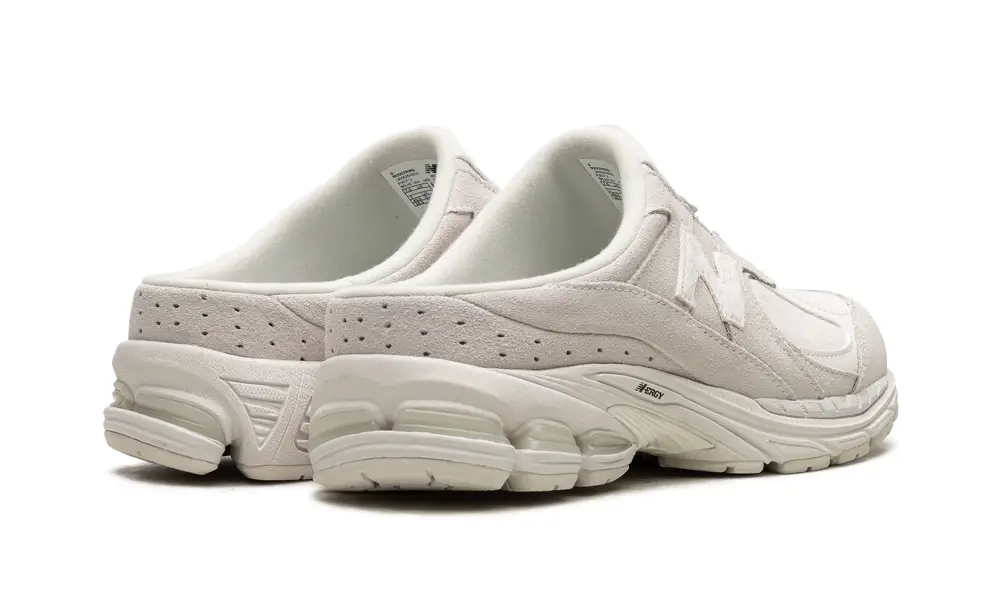 New Balance 2002R 2002R 'CREAM MULE' 