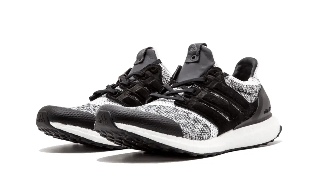 Adidas Ultraboost UltraBOOST S.E. 'SNS x Social Status' 