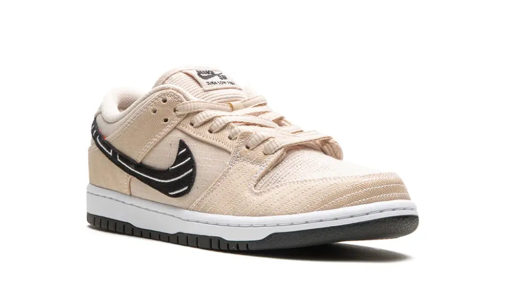 Nike SB SB Dunk Low 'Albino & Preto - Jiu Jitsu'