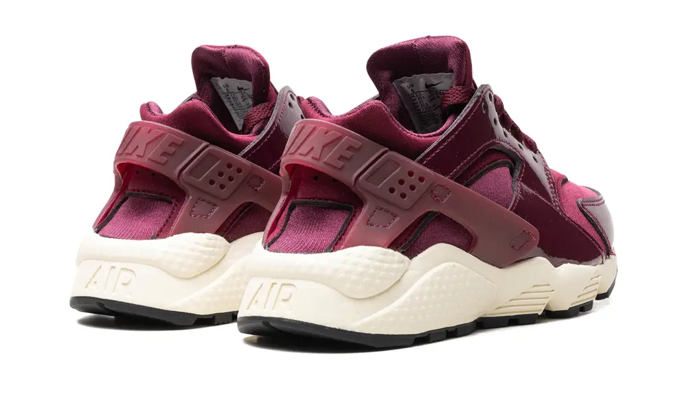 Nike Lifestyle Air Huarache WMNS 'BEETROOT' 