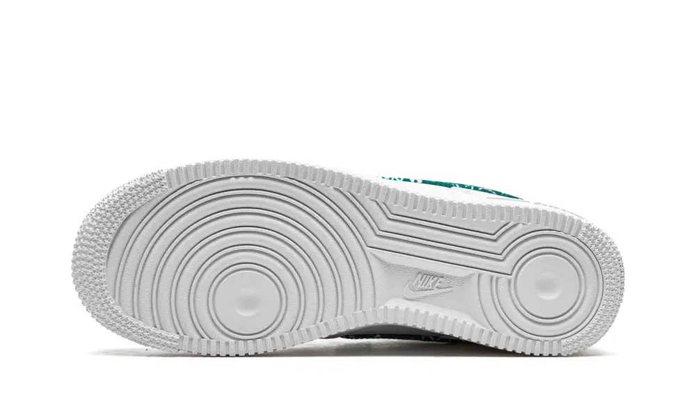 Nike Lifestyle AIR FORCE 1 LO '07 ESSEN MNS WMNS 'Green Paisley' 