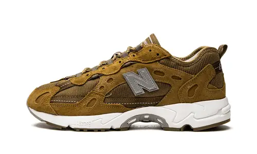 More New Balance 827 'Thisisneverthat'