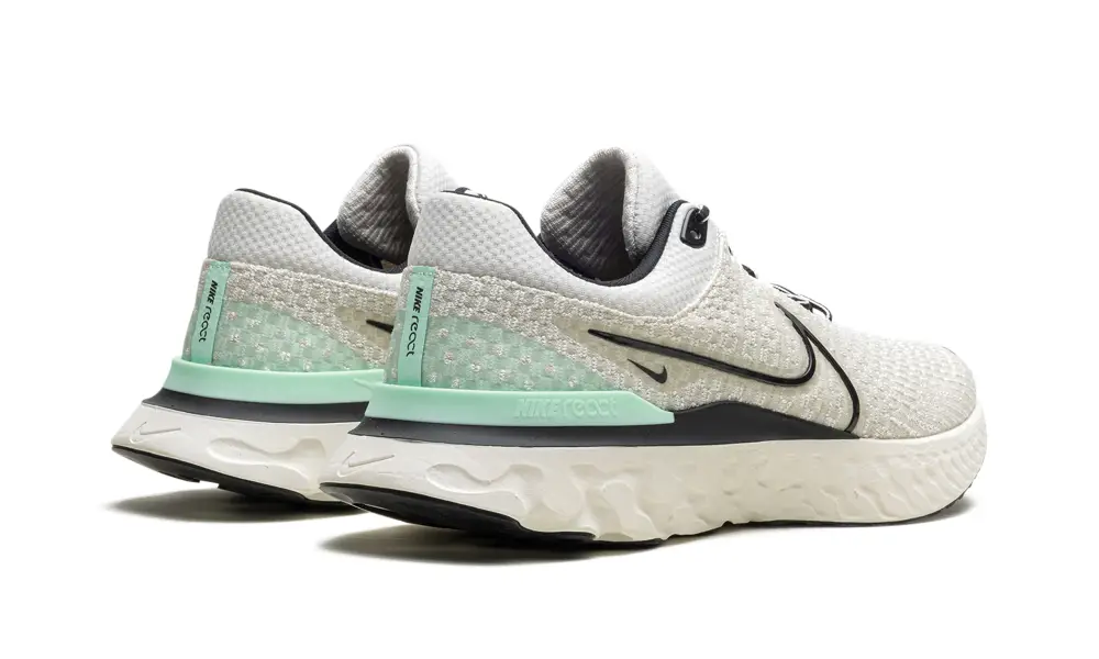 Nike Lifestyle React Infinity Run Flyknit 3 'Phantom Black Mint'