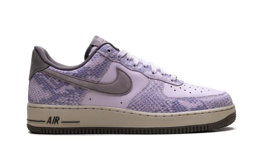 Nike Lifestyle Air Force 1 Low 'Purple Snakeskin' 