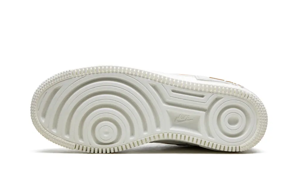 Nike Lifestyle AF1 SHADO WMNS 'Sail Fossil Light Bone' 