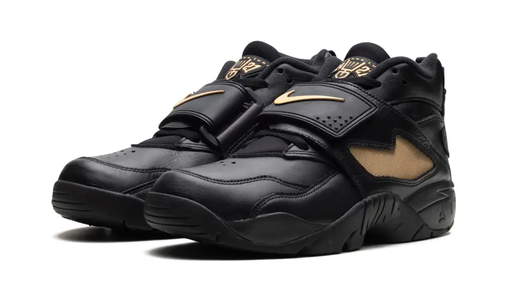Nike Lifestyle Air Diamond Turf 'Signing Day' 