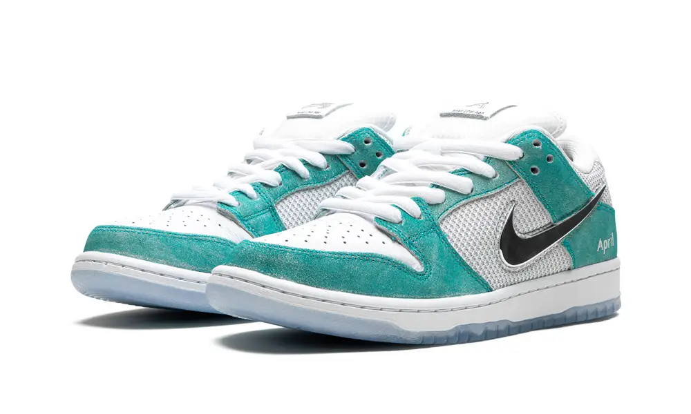 Nike SB SB Dunk Low Pro QS 'April Skateboards'