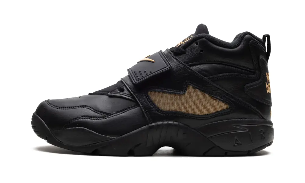 Nike Lifestyle Air Diamond Turf 'Signing Day'