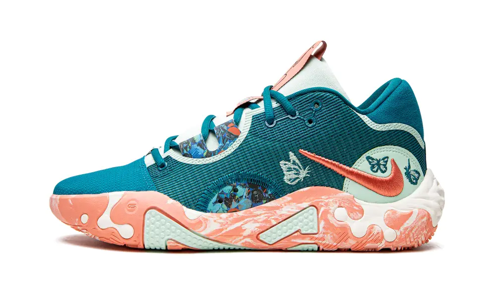 Nike Basketball PG 6 NRG 'Valentine's Day'