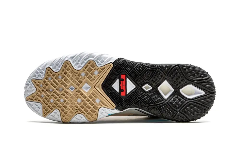 Nike Basketball Lebron XVIII Low 'Stewie Griffin'