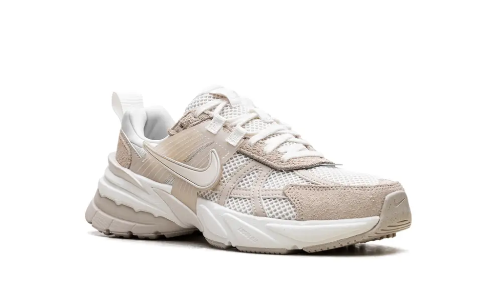 Nike Lifestyle V2K Run WMNS 'Sail Sand Drift' 