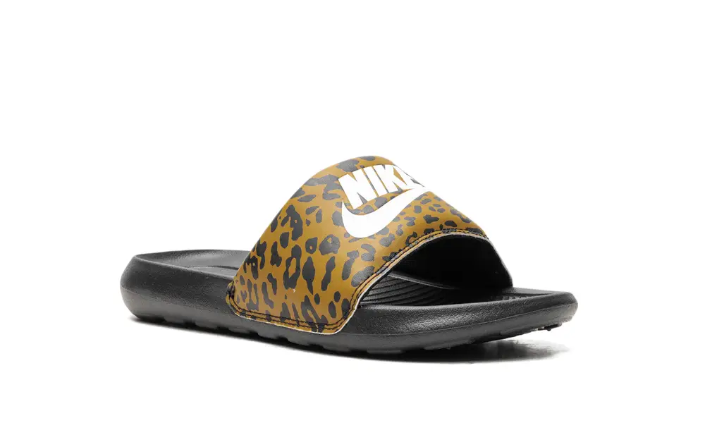 Nike Lifestyle VICTORI ONE MNS WMNS 'Cheetah Print'