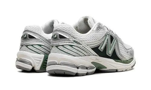 More New Balance 860v2 'Mallard Green'