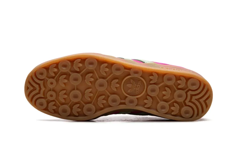 Adidas Gazelle Gazelle Indoor WMNS 'Semi Lucid Fuchsia'