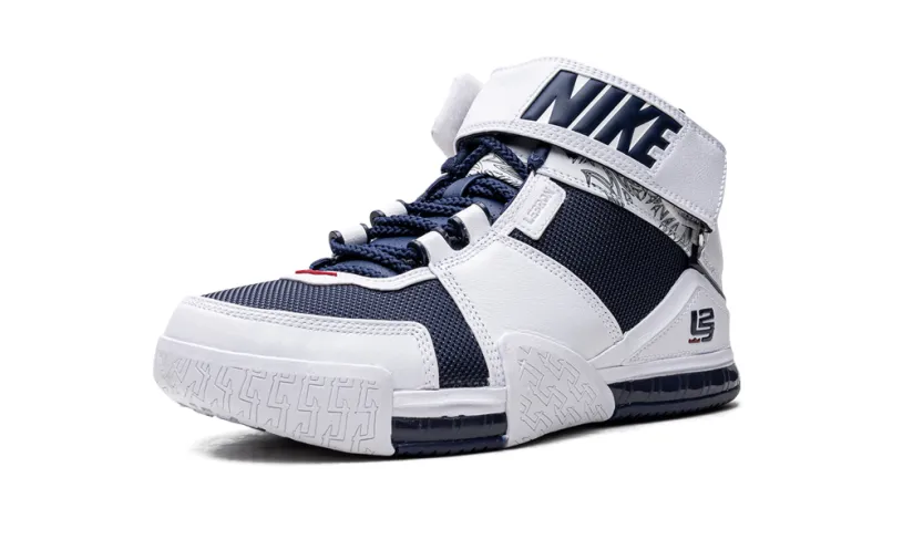 Nike Basketball LeBron Zoom 2 'USA' 