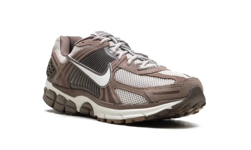 Nike Lifestyle Zoom Vomero 5 'Mink Brown' 