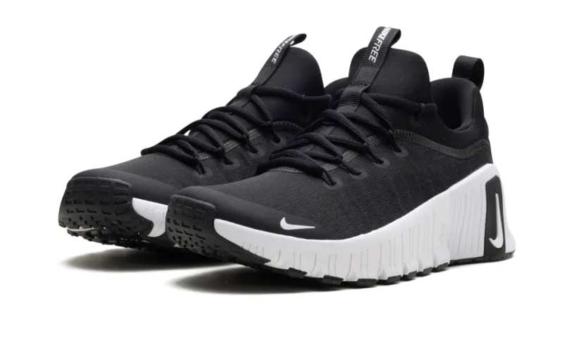 Nike Lifestyle Free Metcon 6 WMNS 'Black White'