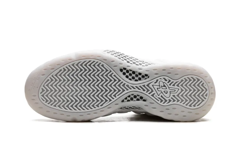Nike Basketball Air Foamposite One 'Triple White' 