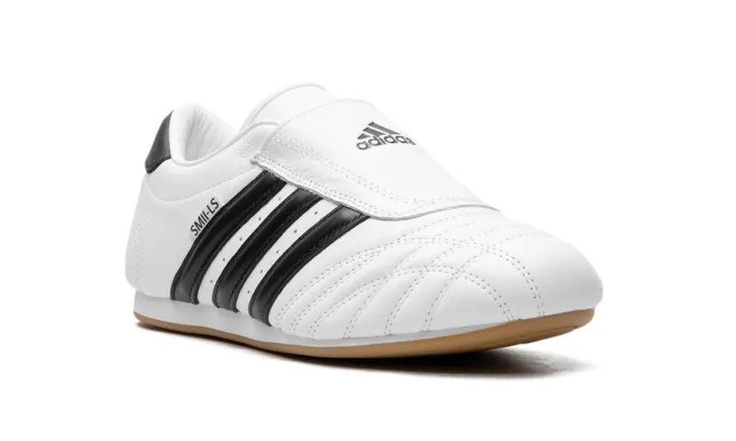 More Adidas Shoes Taekwondo WMNS 'Cloud White Core Black Gum' 