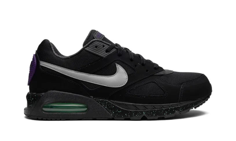 Nike Lifestyle Air Max IVO