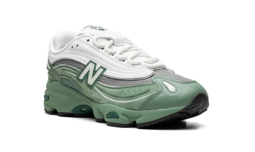 More New Balance 1000 'Green' 