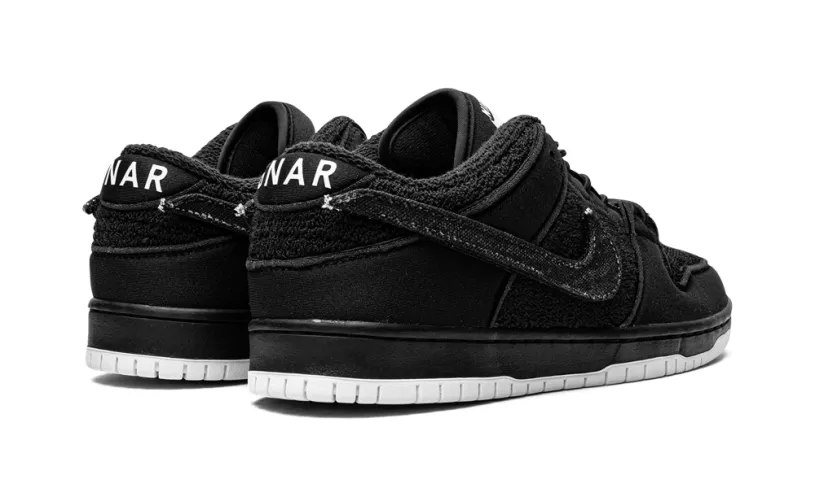 Nike SB SB Dunk Low 'Gnarhunters' 