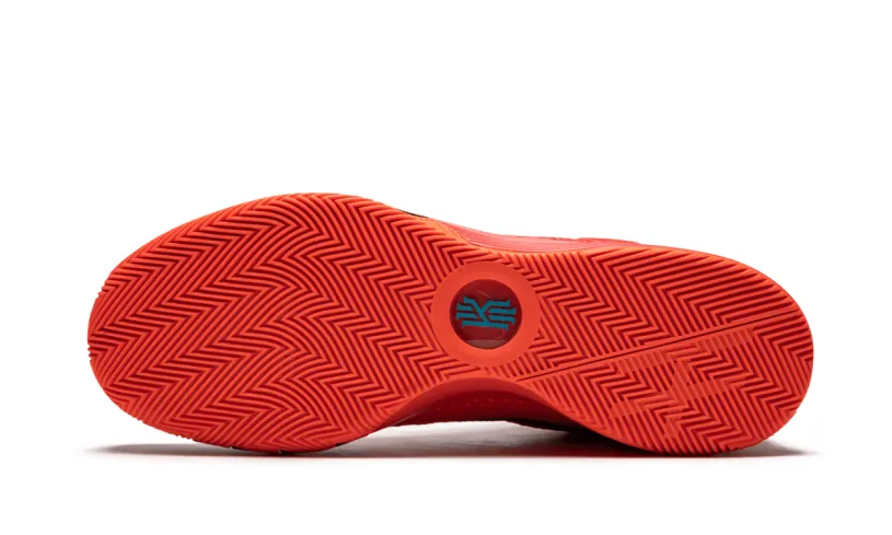 Nike Basketball Kyrie 1 'Deceptive Red' 