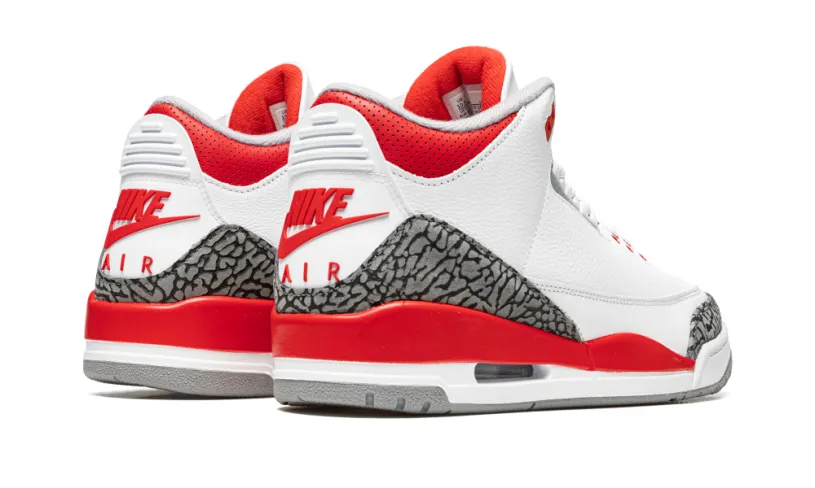 Air Jordan 3 Air Jordan 3 Retro 'Fire Red 2022'