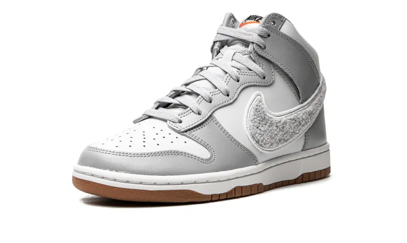 Nike Dunk Dunk High 'Chenille - Light Smoke' 
