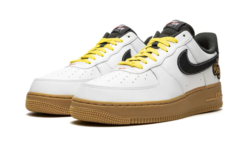 Nike Lifestyle Air Force 1 Low '07 LV8 'Go The Extra The Smile'